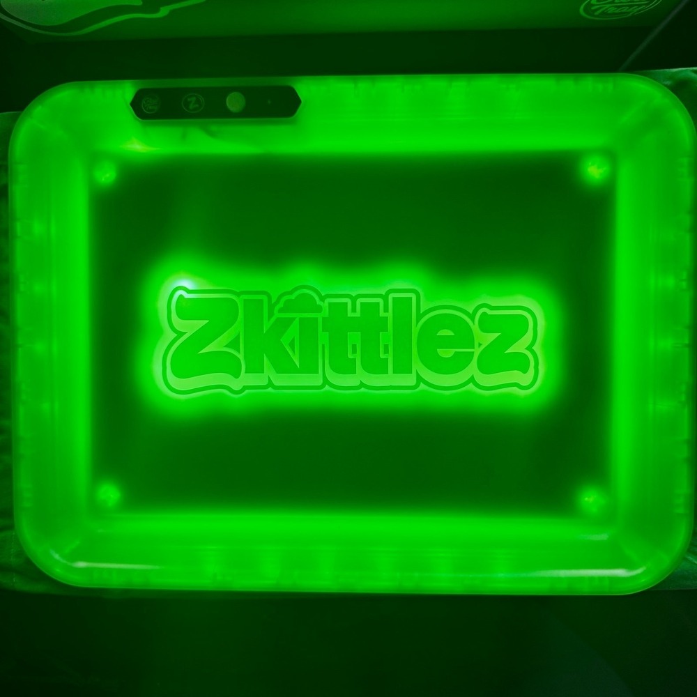 Green Zkittlez Glow Tray LED Rolling Tray Light up Rolling Tray 11x7in - Picture 2 of 3